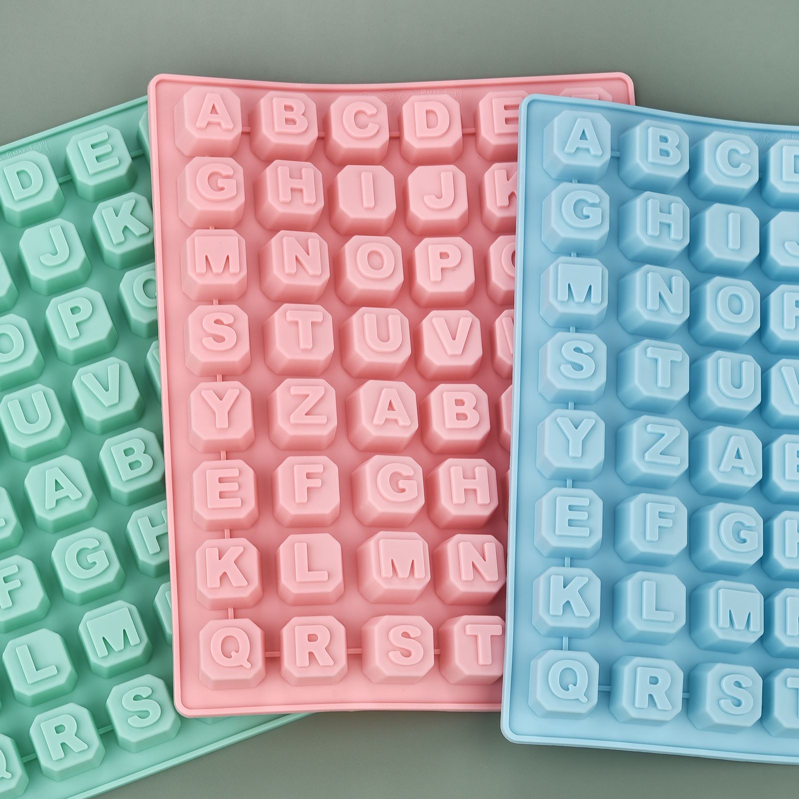 Soap Making Utensils - Molde de silicone com 48 letras